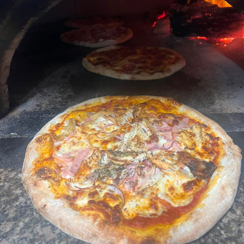 WOODFIRED TRADITIONAL PIZZAS